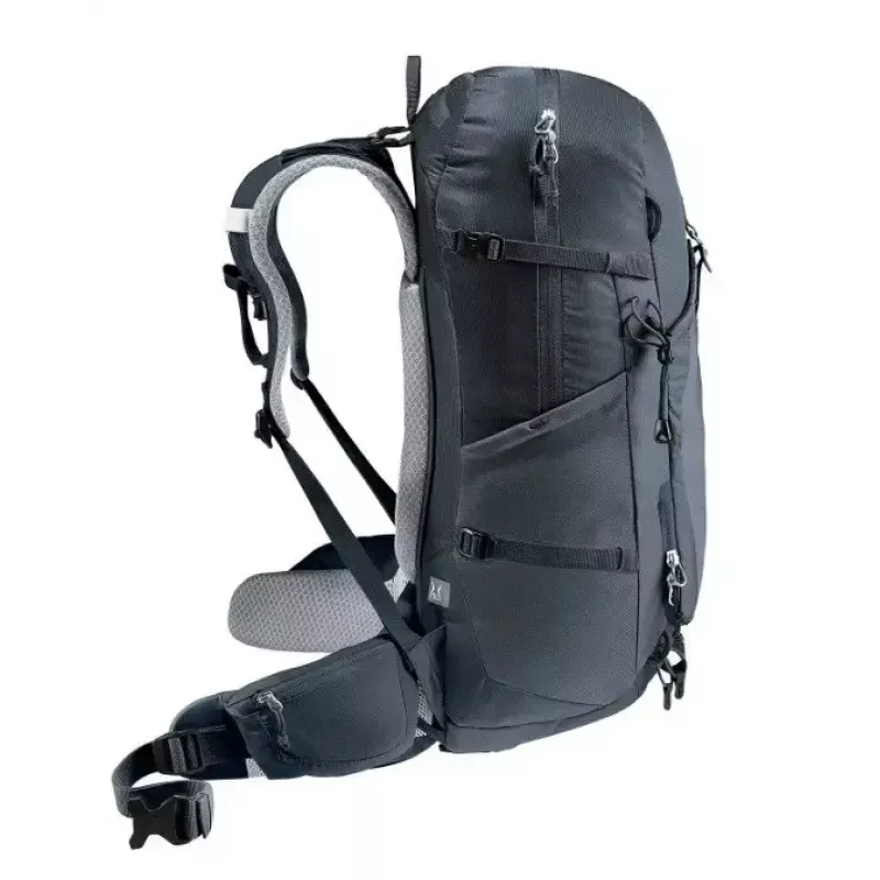 DEUTER Trail PRO 31 SL moterims — 31 l, lengva, patvari, moteriškas prigludimas, juoda