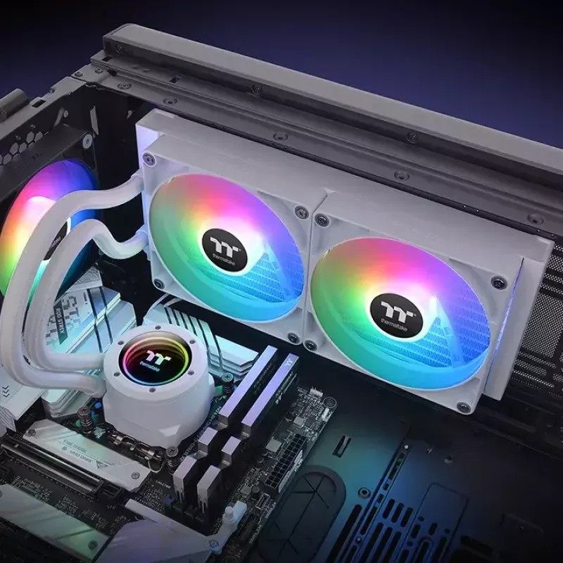 „Thermaltake“ daugiafunkcis skysčio aušintuvas CL-W377-PL14SW-A 14 cm baltas 84,32 cfm