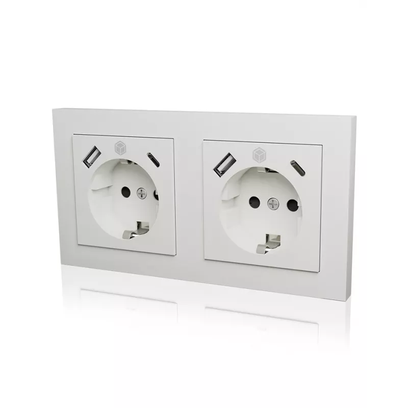 ICY BOX IB-MPS4200W-PD kištukinis lizdas F tipo + USB A + USB C baltas