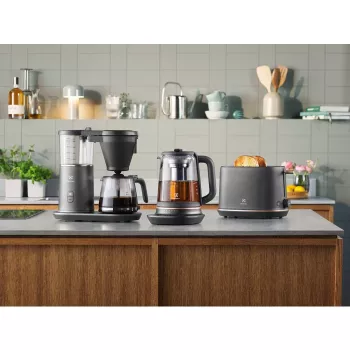 Skrudintuvas Electrolux E7T1-6BP 2 riekelėms 980 W Juoda