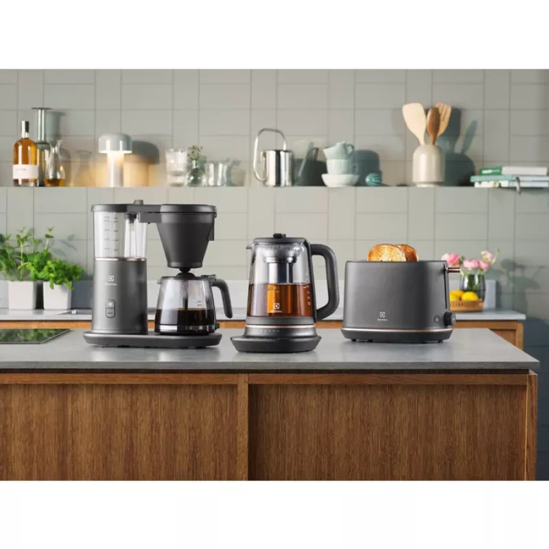 Skrudintuvas Electrolux E7T1-6BP 2 riekelėms 980 W Juoda