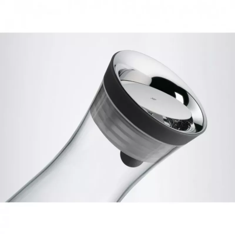WMF 0617726040 1,5 L juodas, permatomas