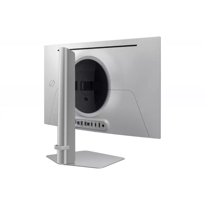 Samsung G61SD kompiuterio monitorius 68,6 cm (27 colių) 2560 x 1440 pikselių Quad HD OLED sidabrinis