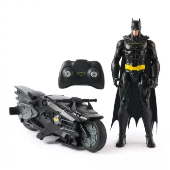Nuotolinio valdymo Batcycle motociklas iš DC Shoes su 12 colių Betmeno figūrėle, juodas, reikia 8 baterijų, 4 metų ir vyresniems