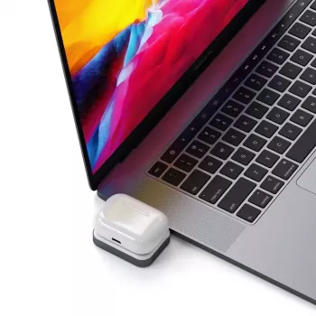 Mobiliojo įrenginio įkroviklis Satechi ST-TCWCDM USB belaidis įkrovimas vidaus