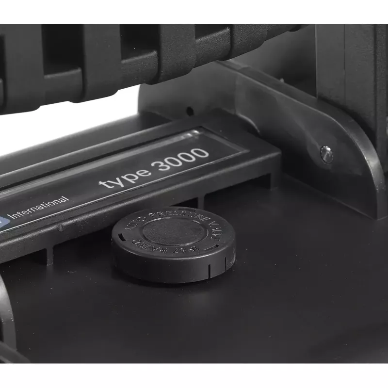 Kietas dėklas B&W Cases Type 6700, juodas