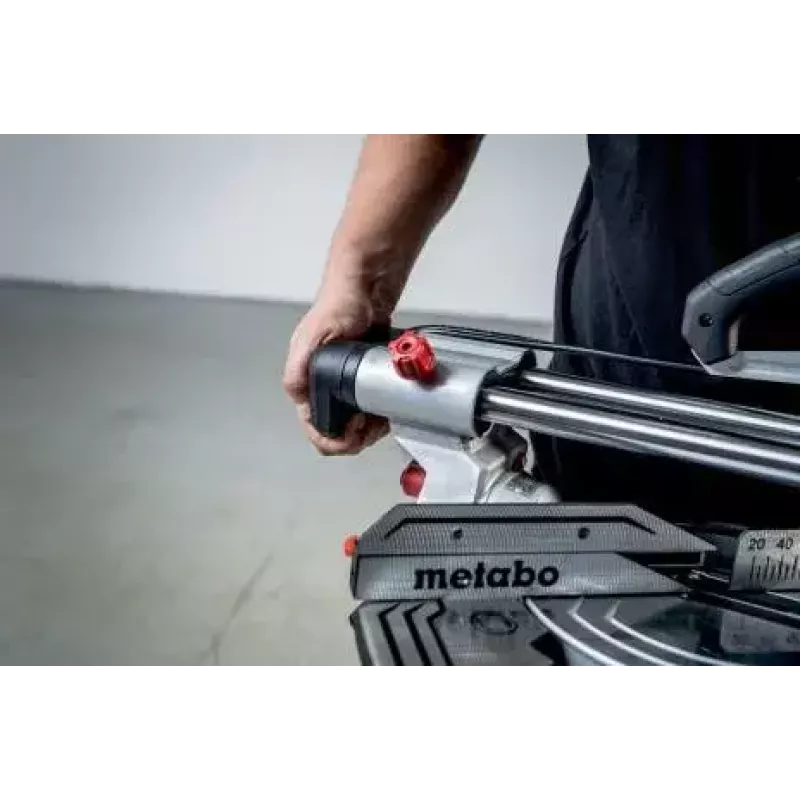 Metabo KGS 305 M 3700 aps./min 1600 W dvipusio pasvirimo kampinis pjūklas