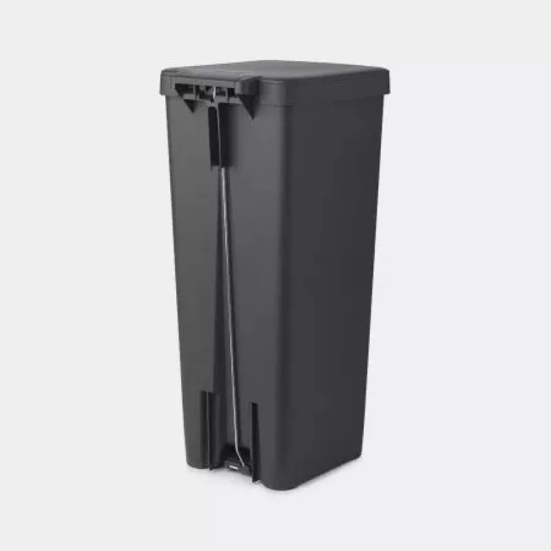 Brabantia šiukšliadėžė 40L kampinė pilka 800023
