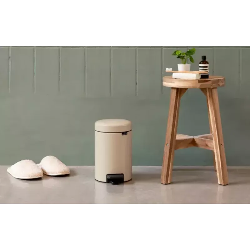 Brabantia NewIcon 5 l apvali smėlio spalvos šiukšliadėžė