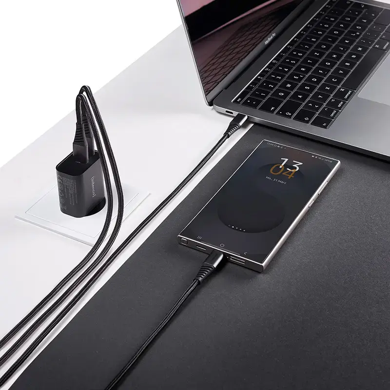 Maitinimo adapteris Intenso W30AC 30W USB-A USB-C Juodas
