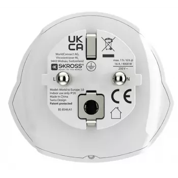 Kelioninis adapteris SKROSS World to Europe — universali įvestis į europinį lizdą, baltas, 64×58×47 mm