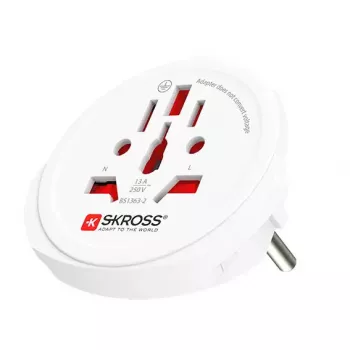 Kelioninis adapteris SKROSS World to Europe — universali įvestis į europinį lizdą, baltas, 64×58×47 mm