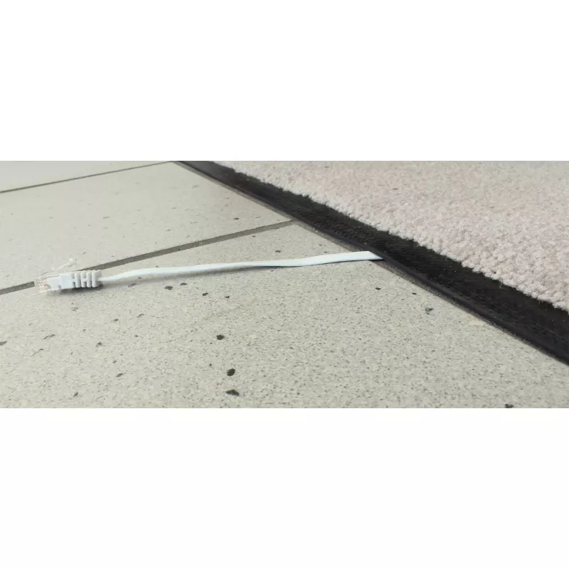 „InLine“ plokščias itin plonas jungiamasis kabelis U/UTP Cat.6, paruoštas gigabitiniam ryšiui, pilkas, 0,5 m