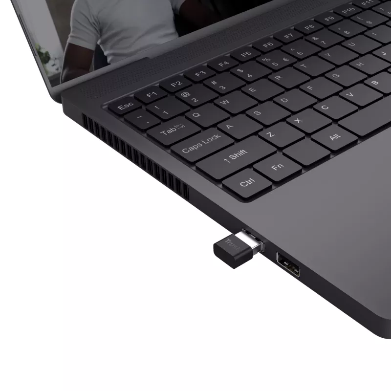 USB imtuvas Trust Myna Bluetooth 5 adapteris universali pelė juoda