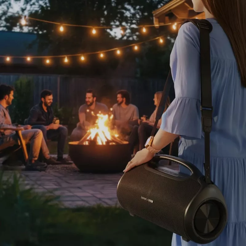 Kolona HAMA UltiMate Pro 120 W, belaidis Bluetooth, atspari vandeniui, įmontuota baterija, USB-C įkrovimas