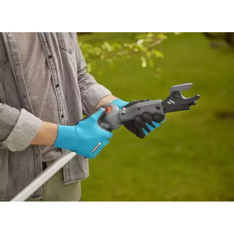 Elektrinė genėjimo žirklė Gardena 14774-20 2,8 cm 18 V ličio jonų baterija juoda sidabrinė
