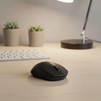 Logitech pelė M330 SILENT PLUS — RF belaidė, dešinei rankai, 1000 DPI, 3 mygtukai, slinkimo ratukas, juoda, maitinama baterija