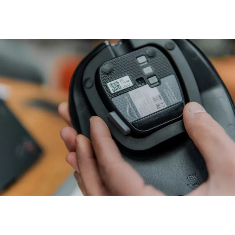 BakkerElkhuizen HandshoeMouse Shift Bluetooth pelė, skirta biurui, ambidekstrinė, optinė, 1000 DPI