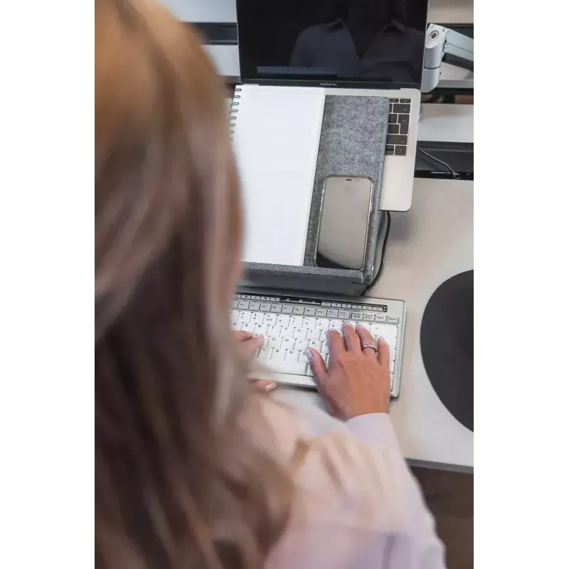Nešiojamojo kompiuterio stovas BakkerElkhuizen Ergo-Top 320 Circular
