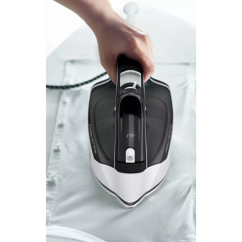 Rowenta DX1530 sausas ir garinis lygintuvas, nerūdijančio plieno padas, 2200 W, juodas