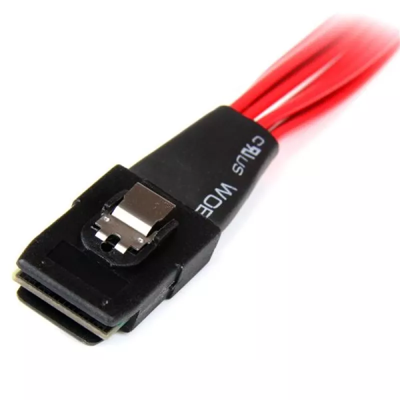 StarTech.com 50 cm vidinis Serial Attached SCSI Mini SAS kabelis – SFF-8087 į 4x SFF-8482