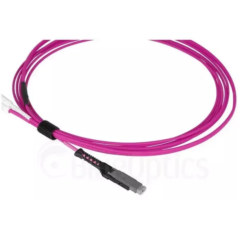 Šviesolaidinis kabelis BlueOptics SFP9231FU7.5MK MDC LC OM4 7,5 m Magenta