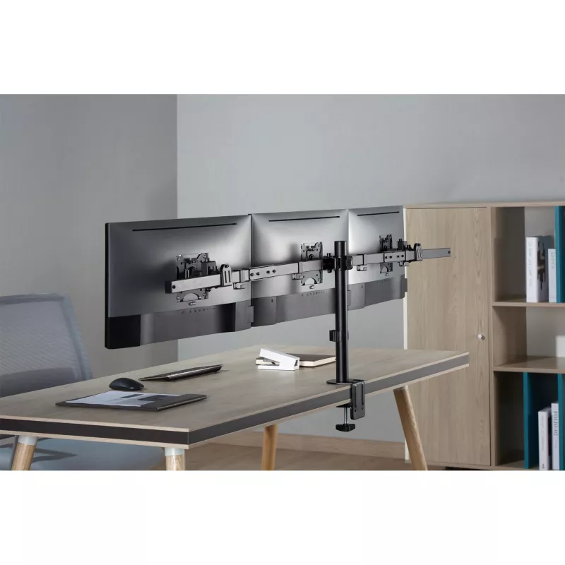 „InLine“ stalinis laikiklis 3 televizoriams / LED / TFT ekranams iki 81 cm 32 colių, maks. 7 kg