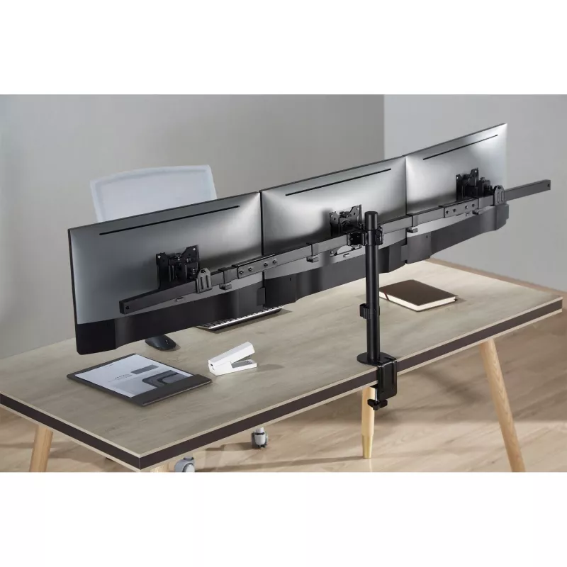 „InLine“ stalinis laikiklis 3 televizoriams / LED / TFT ekranams iki 81 cm 32 colių, maks. 7 kg