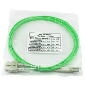 Optinis kabelis BlueOptics SFP3132GU1MK LC SC OM5 1 m Mint