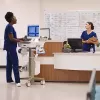 Multimedijos vežimėlis Ergotron CareFit plonas 2.0 auksinis baltas aliuminis plastikas plienas