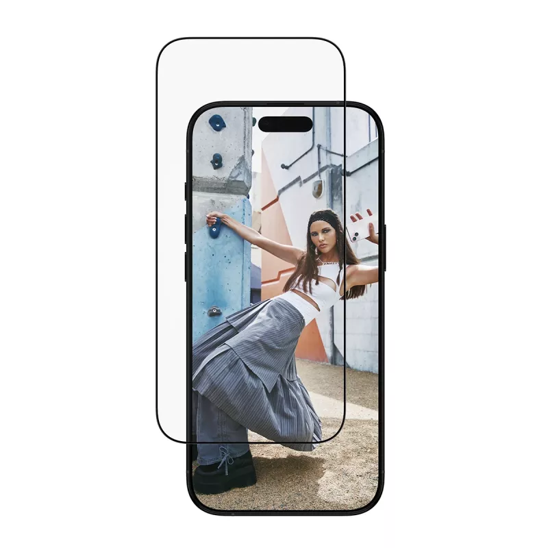Ekrano apsauga PanzerGlass SAFE, skirta iPhone 17 Ultra‑Wide Fit, su juodu rėmeliu