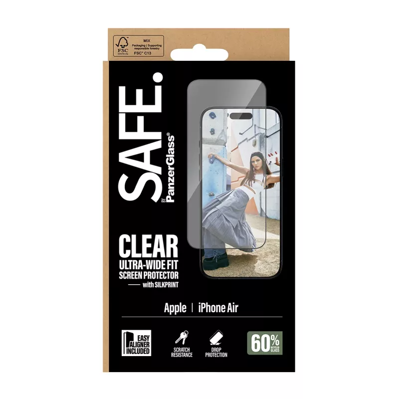 Ekrano apsauga PanzerGlass SAFE, skirta iPhone 17 Ultra‑Wide Fit, su juodu rėmeliu