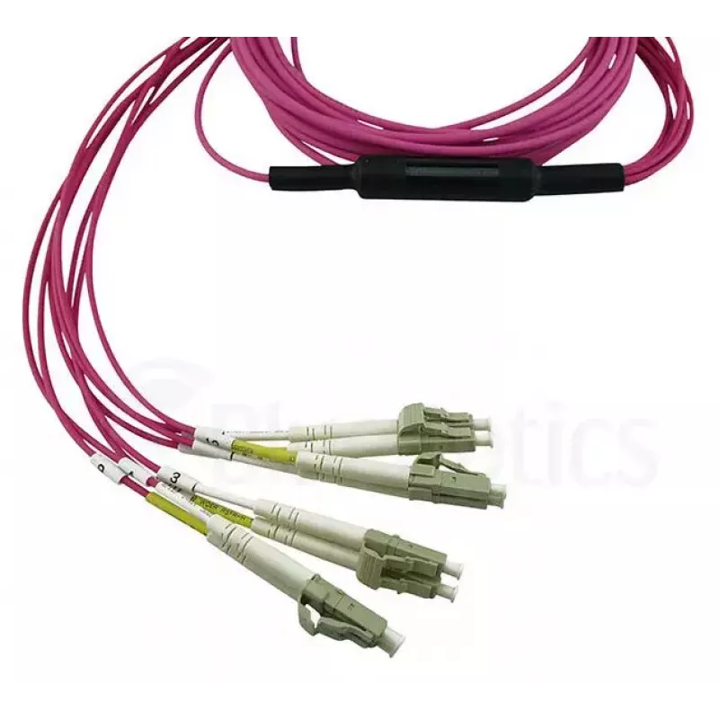 BlueOptics CBL-MPO12-4LC-OM4-15M-BO InfiniBand šviesolaidinis kabelis MPO 4x LC 15m