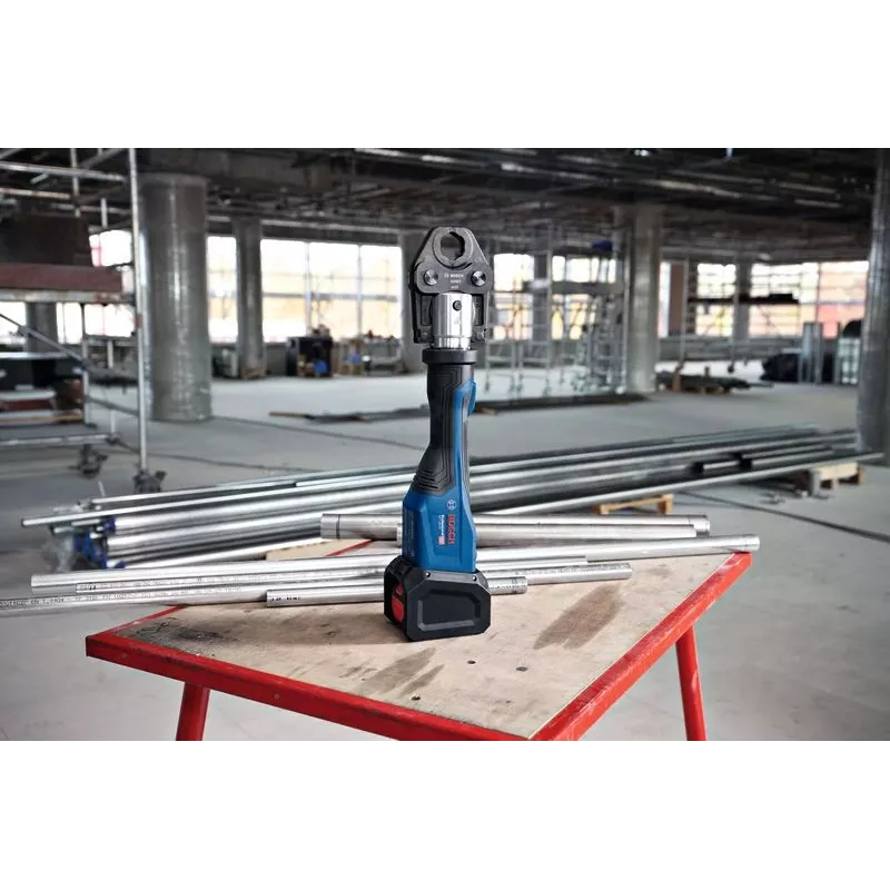 Bosch Akku-Presswerkzeug GPT 18V-32 vamzdžių presavimo įrankis