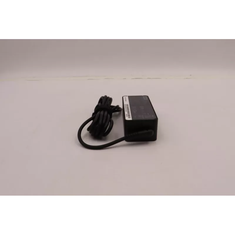 Kintamosios srovės adapteris Lenovo 45W USB-C 5A10W86249 — 45 W USB-C maitinimo šaltinis nešiojamiesiems kompiuteriams ir įrenginiams