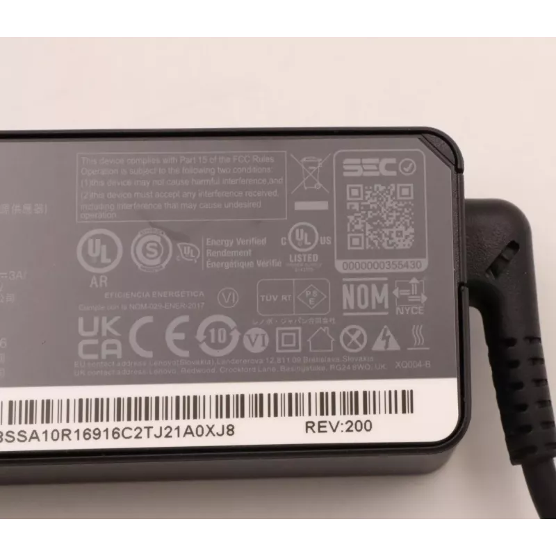 Kintamosios srovės adapteris Lenovo 45W USB-C 5A10W86249 — 45 W USB-C maitinimo šaltinis nešiojamiesiems kompiuteriams ir įrenginiams