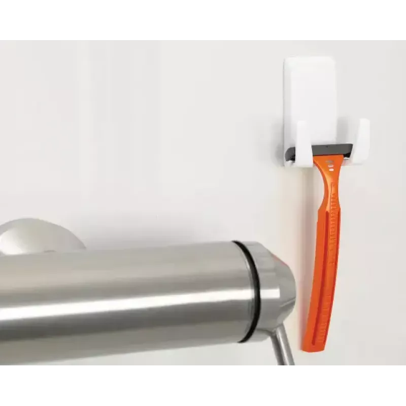 Skustuvų laikiklis Tesa Powerstrips Waterproof Wave, lipnus vonios laikiklis, vandeniui atsparus dizainas, baltas