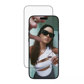 Ekrano apsauga PanzerGlass SAFE. „iPhone 17 Pro Max“ – itin plati PET plėvelė su juodu rėmeliu, „EasyAligner“, atspari įbrėžimams ir smūgiams