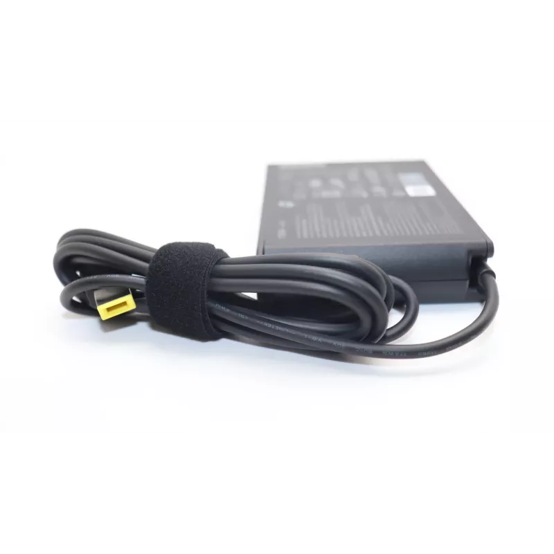 Lenovo 5A11K67847 maitinimo adapteris / inverteris Vidinis 135 W Juoda