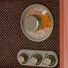 Nešiojamas radijo imtuvas Adler AD 1171 – AM/FM, 10 W RMS, Bluetooth, išorinė antena, bronzinis, 290×200×172 mm
