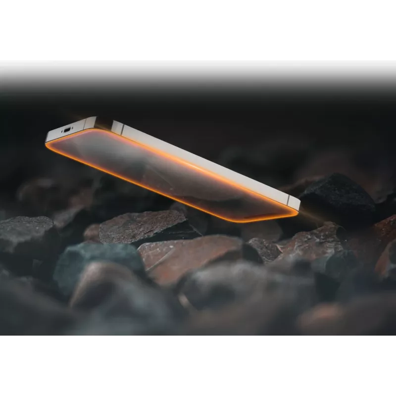 “Cellularline Fortified Xtreme Glass” – itin apsauginis grūdintas stiklas su sustiprintais kraštais, skirtas “iPhone 16”, lengvai uždedamas ir ypač atsparus
