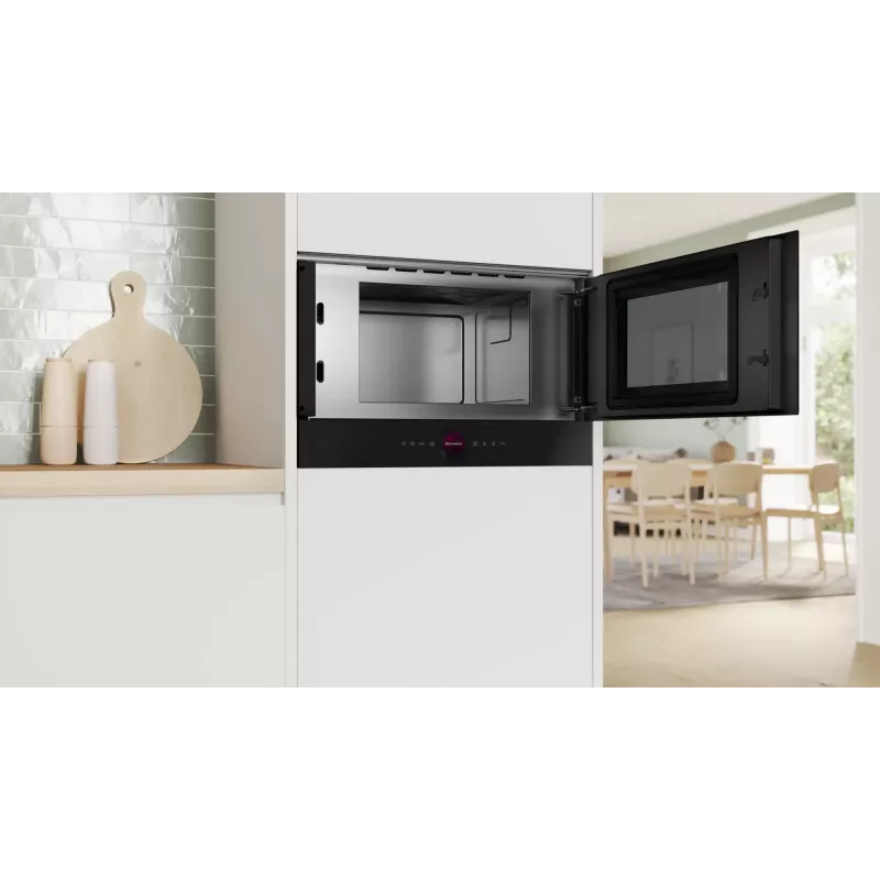 Bosch Serie 8 BFR7221B1 mikrobangų krosnelė Juoda Solo mikrobangų krosnelė Įmontuojama 21 L 900 W