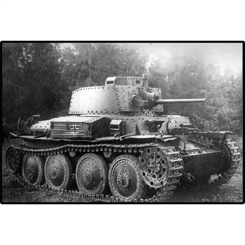 Statybinis rinkinys „Cobi Blocks Panzer 38 VZ.38“ 690 elementų – mastelio modelio konstravimo rinkinys