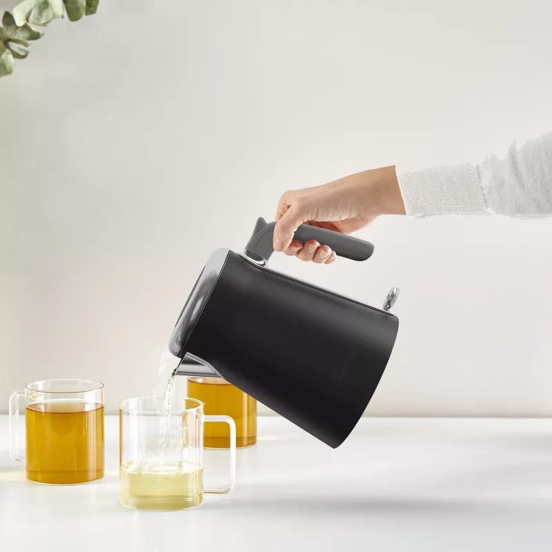 Elektrinis virdulys Tefal KI6668E0 — 1.7 l, 2400 W, nerūdijančio plieno korpusas, juodas