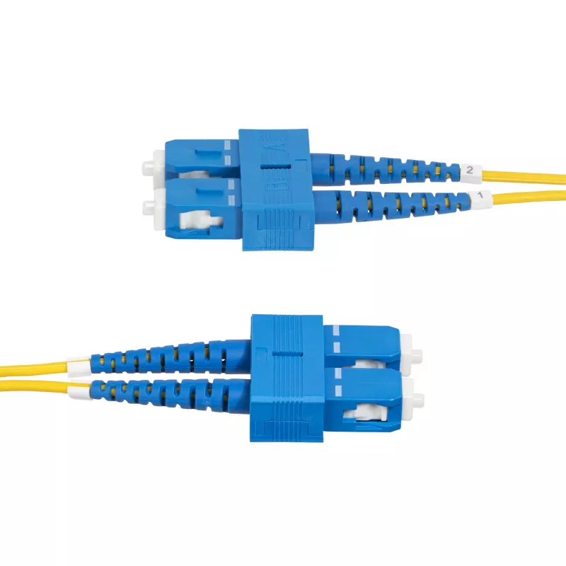StarTech.com 30m (98,4 pėd.) SC į SC (UPC) OS2 vienmodis dvipusis šviesolaidinis kabelis, 9/125 µm, 40G/100G Zipcord, nejautrus lenkimui, maži įterpimo nuostoliai – LSZH šviesolaidinis jungiamasis laidas