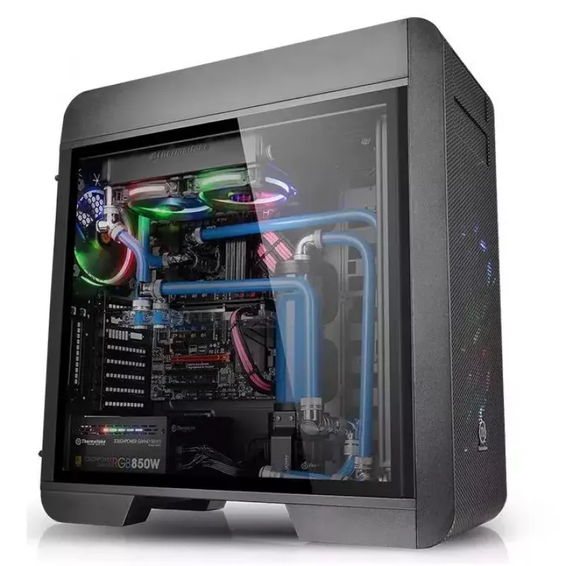 PC korpusas Thermaltake Core V71 Full Tower juodas