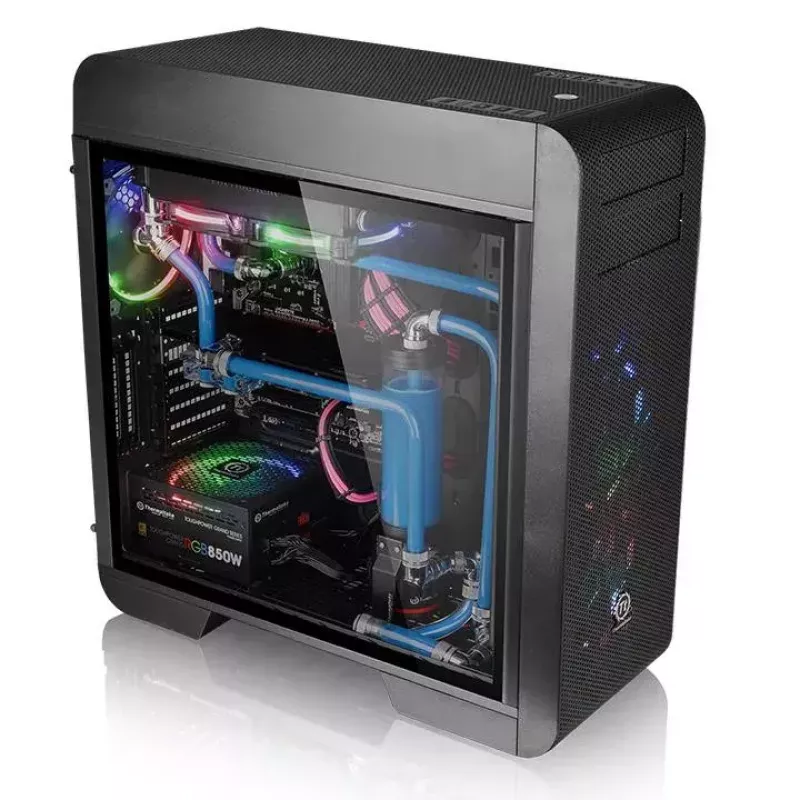 PC korpusas Thermaltake Core V71 Full Tower juodas