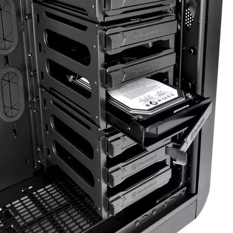 PC korpusas Thermaltake Core V71 Full Tower juodas