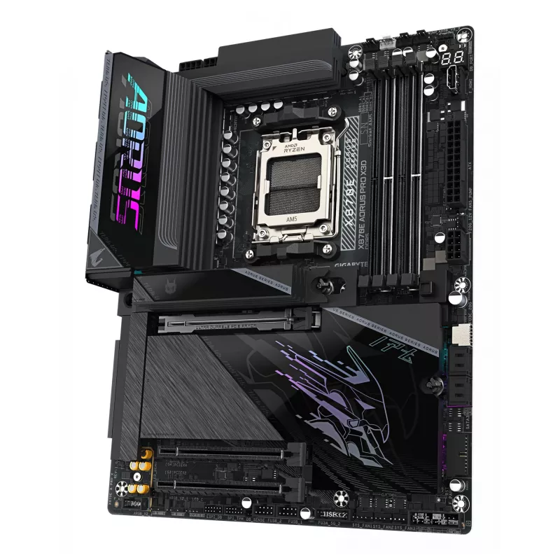GIGABYTE X870E AORUS PRO X3D ATX pagrindinė plokštė — AMD Socket AM5, 18+2+2 VRM, DDR5 iki 9000 Hz (OC), 2×PCIe5 + 2×PCIe4, Wi‑Fi 7, 5GbE, USB4