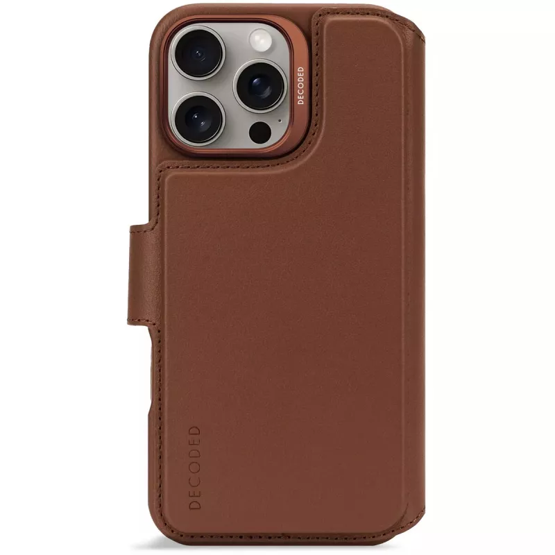 Dėklas-piniginė Decoded iPhone 16 Pro Max Rudas 3 kortelių kišenės
